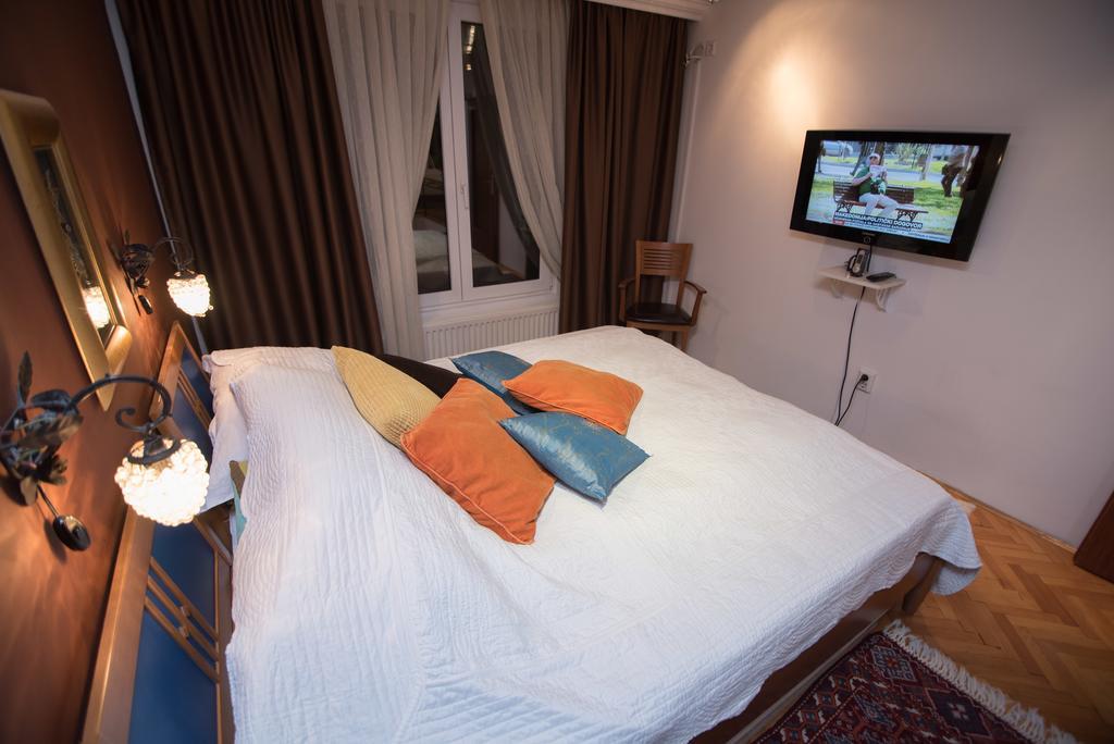 Halvat Guesthouse Σαράγεβο Εξωτερικό φωτογραφία