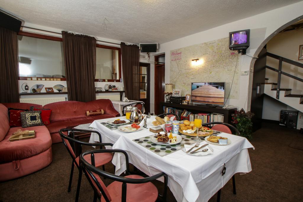 Halvat Guesthouse Σαράγεβο Εξωτερικό φωτογραφία